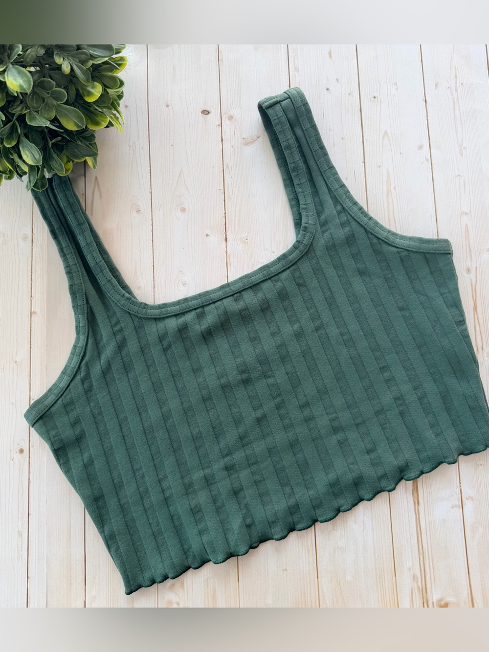 OFFLINE By Aerie OG Groove Crop Top Size Small